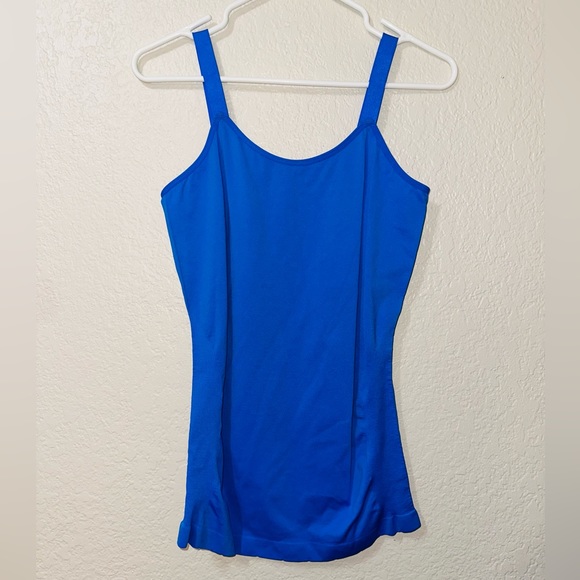 NWOT Maternity Tank Top - Picture 2 of 3